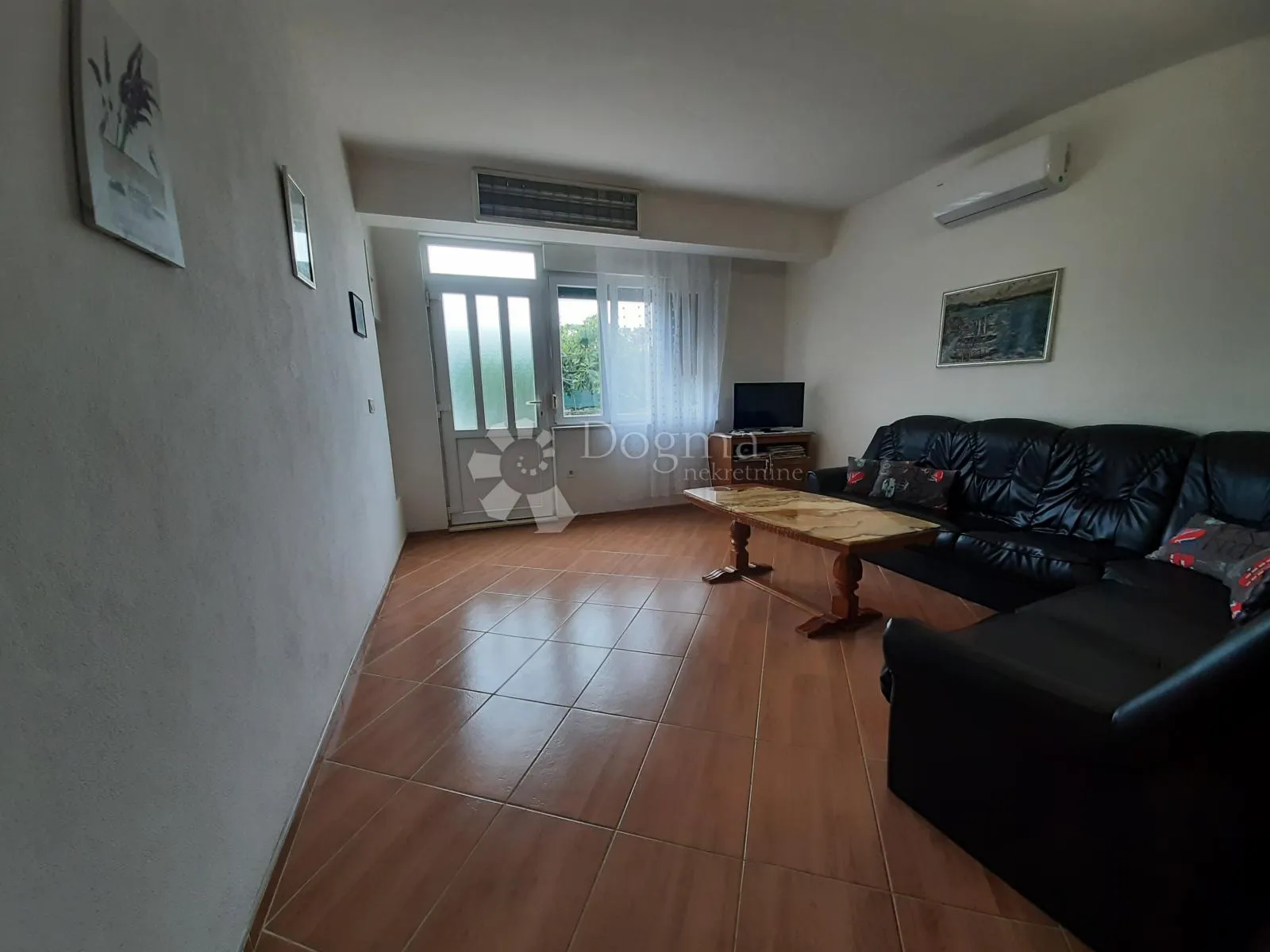 kuća 142m2 sa 2 apartmana, 100m od mora - sunčana rogoznica - slika 15