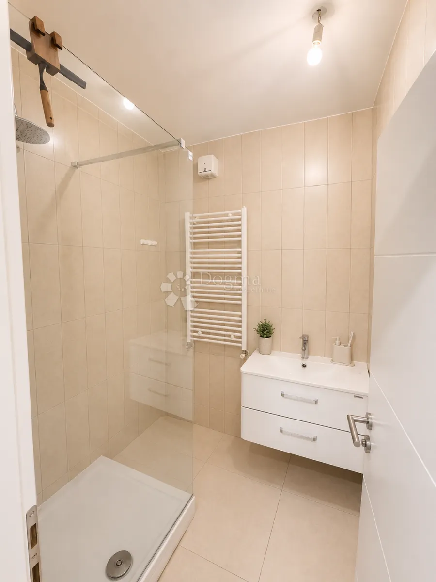 vrhunska prilika: 4s stan s vrtom – 2.681 €/m² - slika 20
