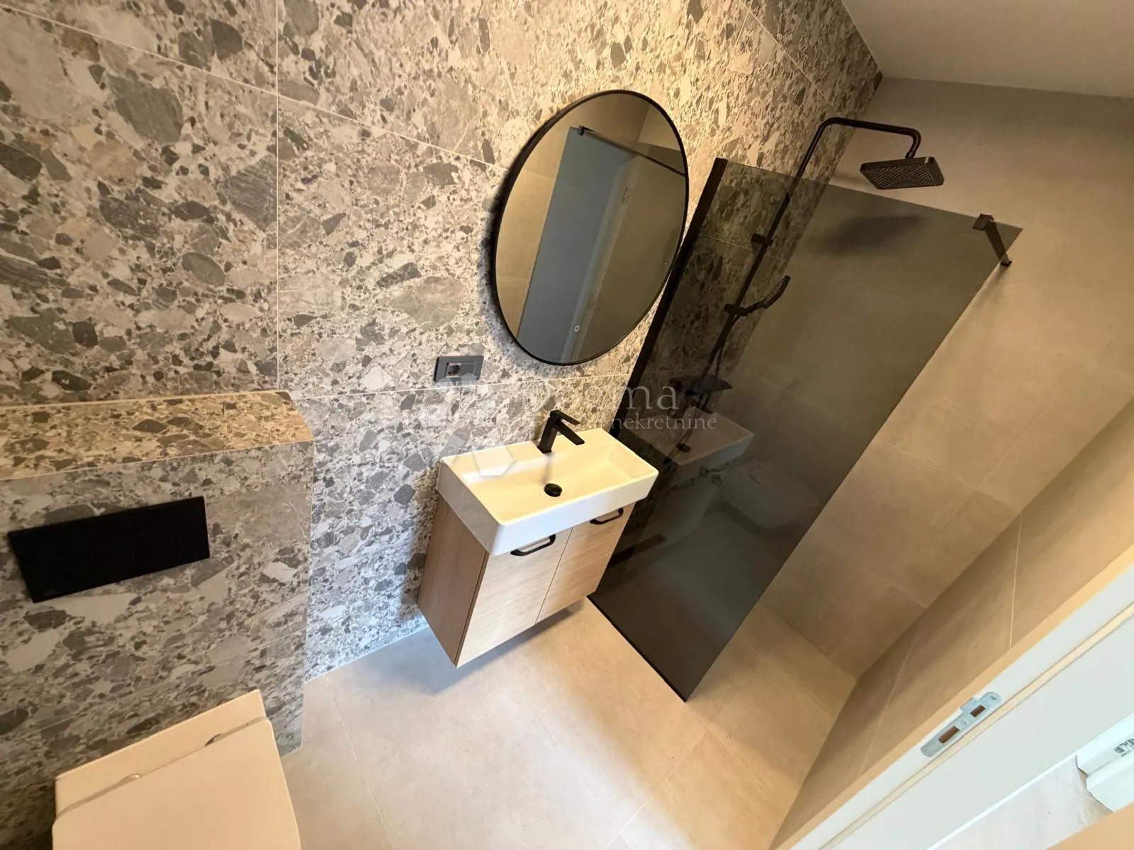 penthouse – novogradnja – seget donji - slika 13