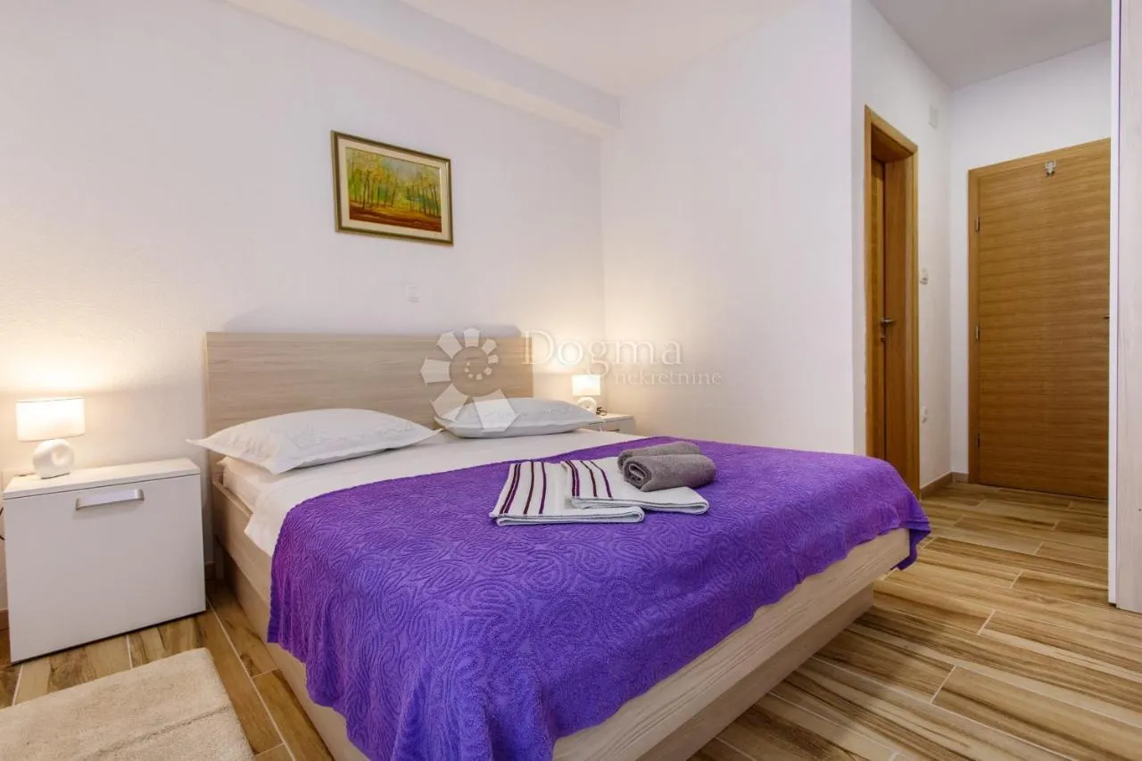 samo u dogmi! hvar, 10m od plaže, prekrasna kuća sa 4 apartmana - slika 33