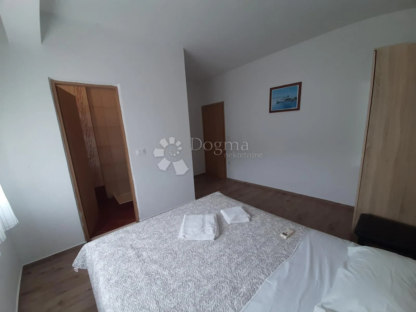 kuća 142m2 sa 2 apartmana, 100m od mora - sunčana rogoznica - slika 21
