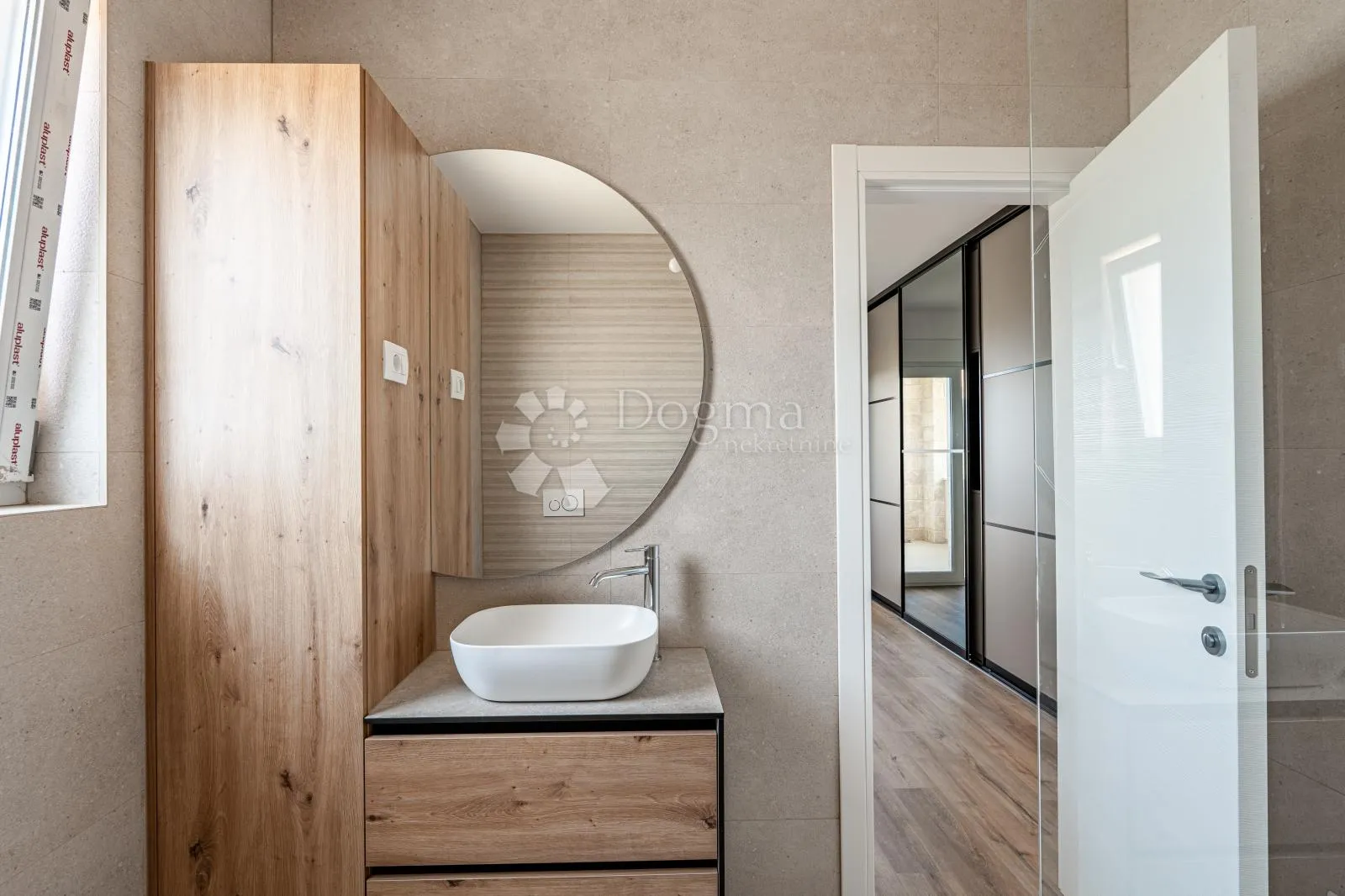 privatna vila 2 s pogledom na more - malinska - slika 16