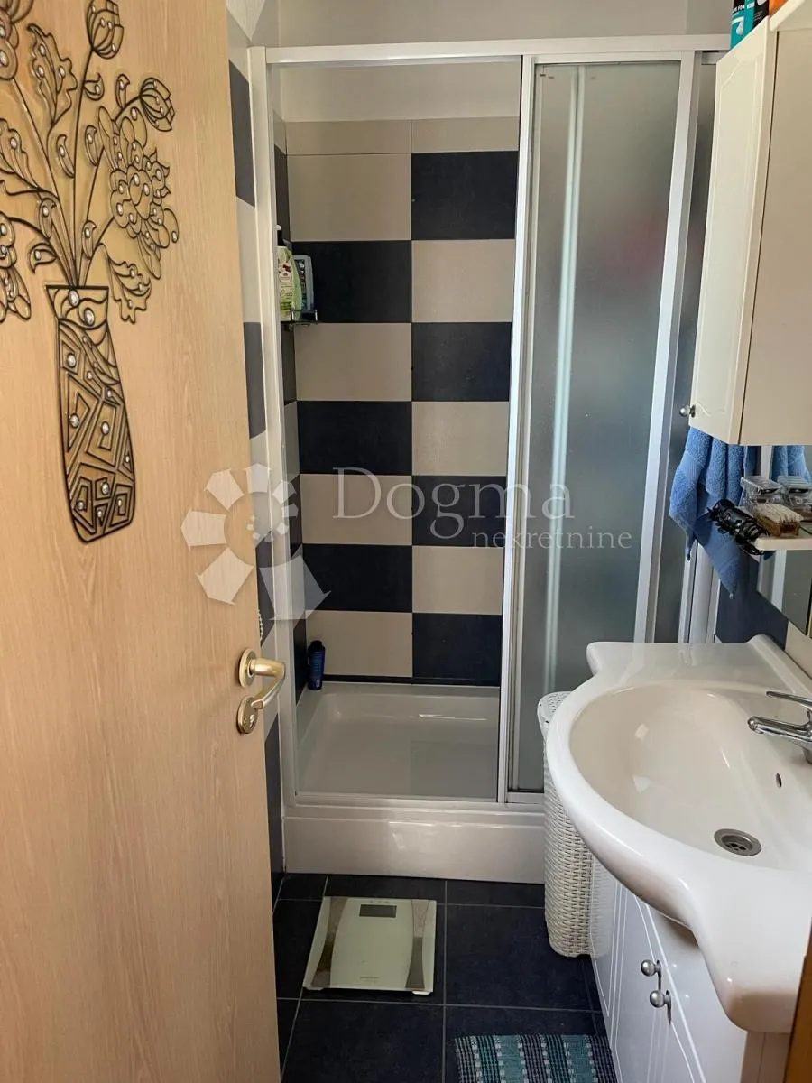 apartmanska kuća zadar, borik - slika 11
