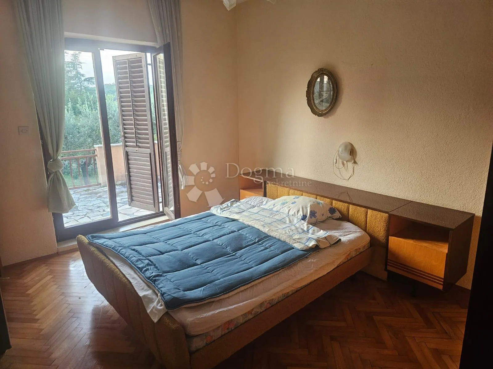poreč - kuća sa dva stana i studio apartmanom - slika 6