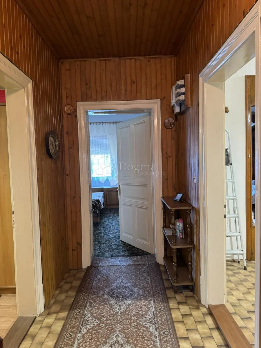 daruvar, obiteljska kuća na odličnoj lokaciji - slika 2