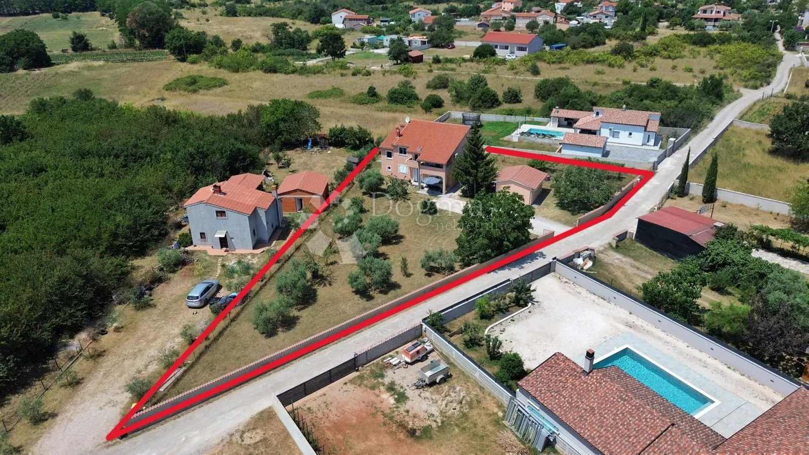 ekskluzivno – samo u dogmi! kuća s više stambenih jedinica! - slika 1