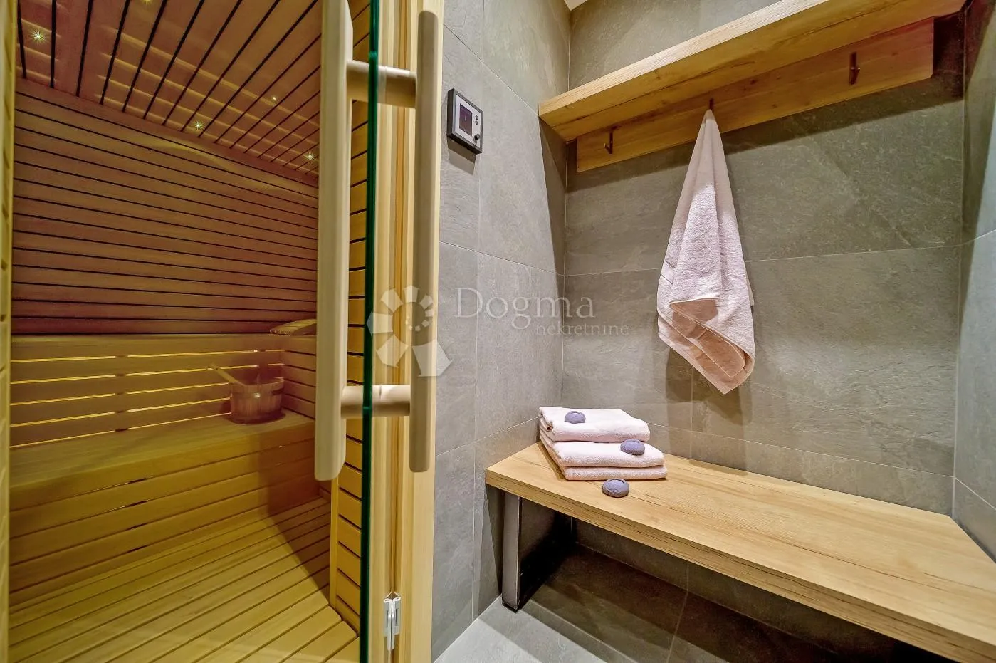 marina kod trogira – luxuzne ville lucy ***** villa cherry - slika 8