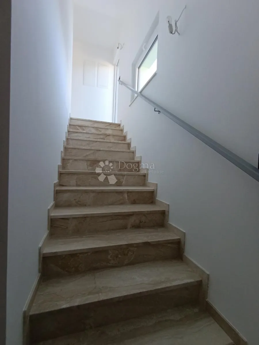 petrčane - zgrada u novogradnji sa 4 stana, 80m od plaže, pogled na more - slika 26