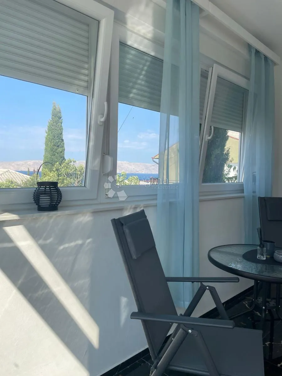 senj, kuća s dva stana i okućnicom. - slika 30
