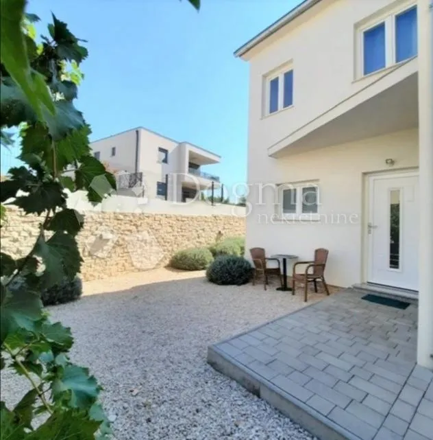 vodice, predivna kuća s pogledom na more - slika 3