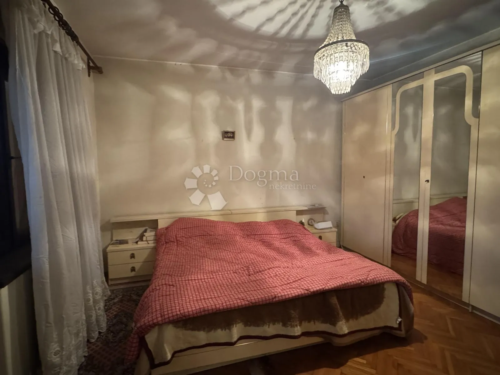 samostojeća kuća sa potencijalom - kukuljanovo - slika 16