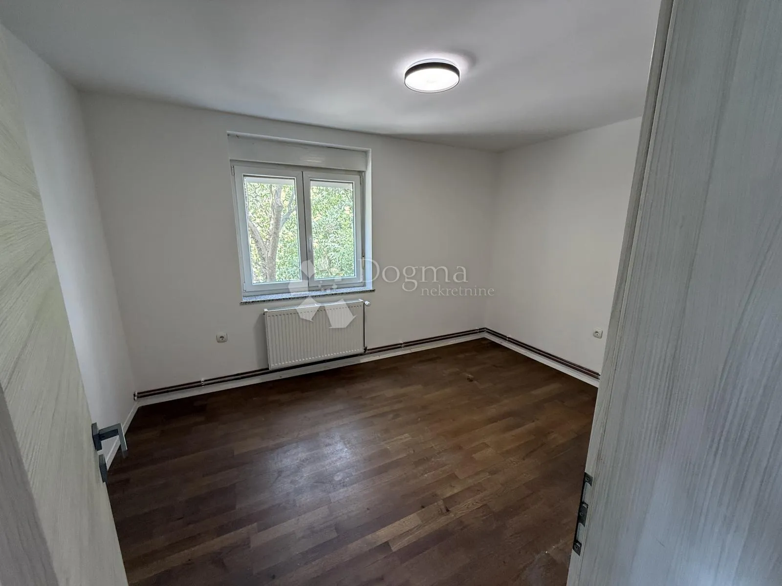 stan 3s+db na odličnoj lokaciji - slika 5