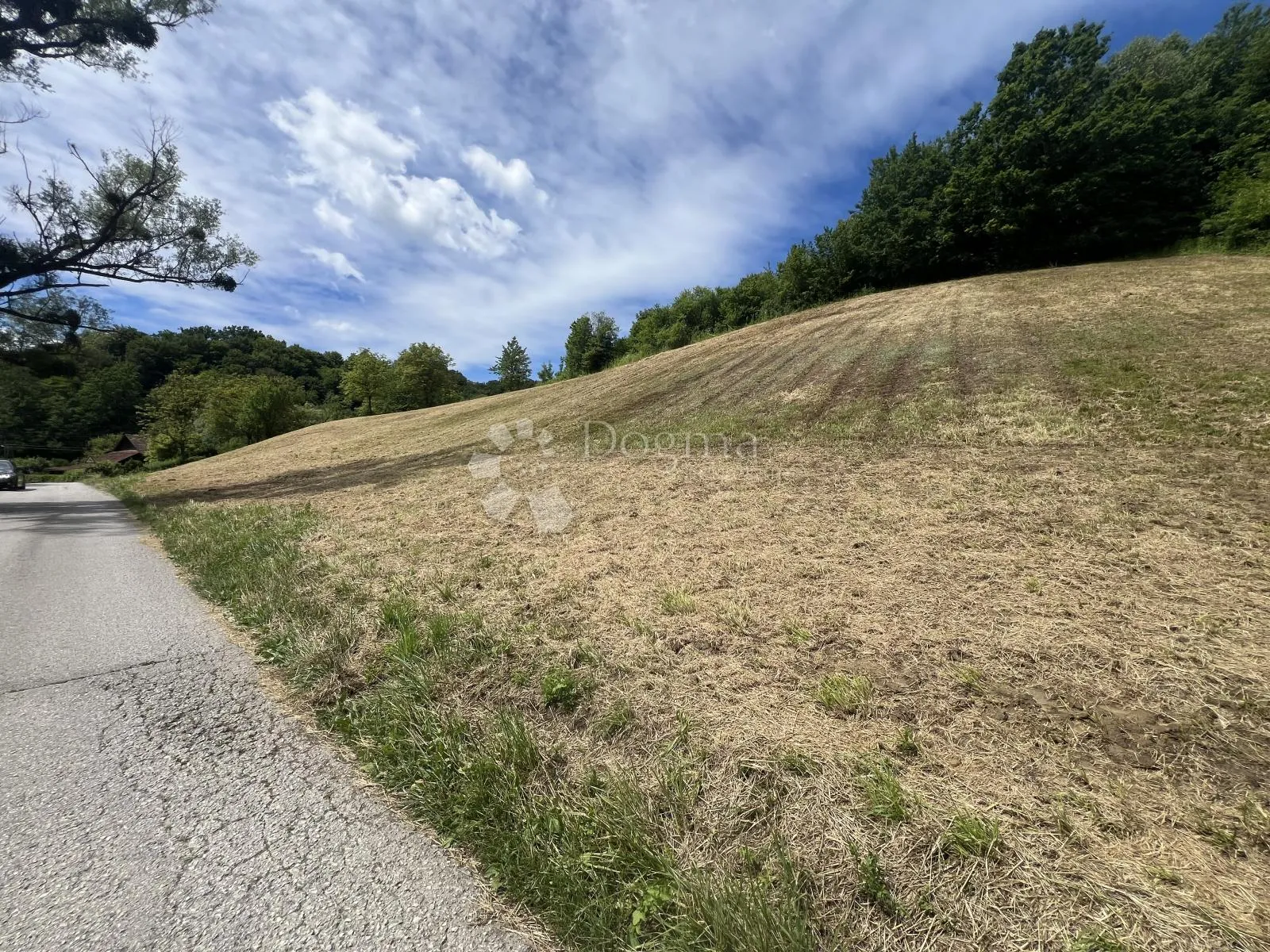 građevinsko zemljište 4.712 m2 - kozjak začretski - 37.000 € - slika 3