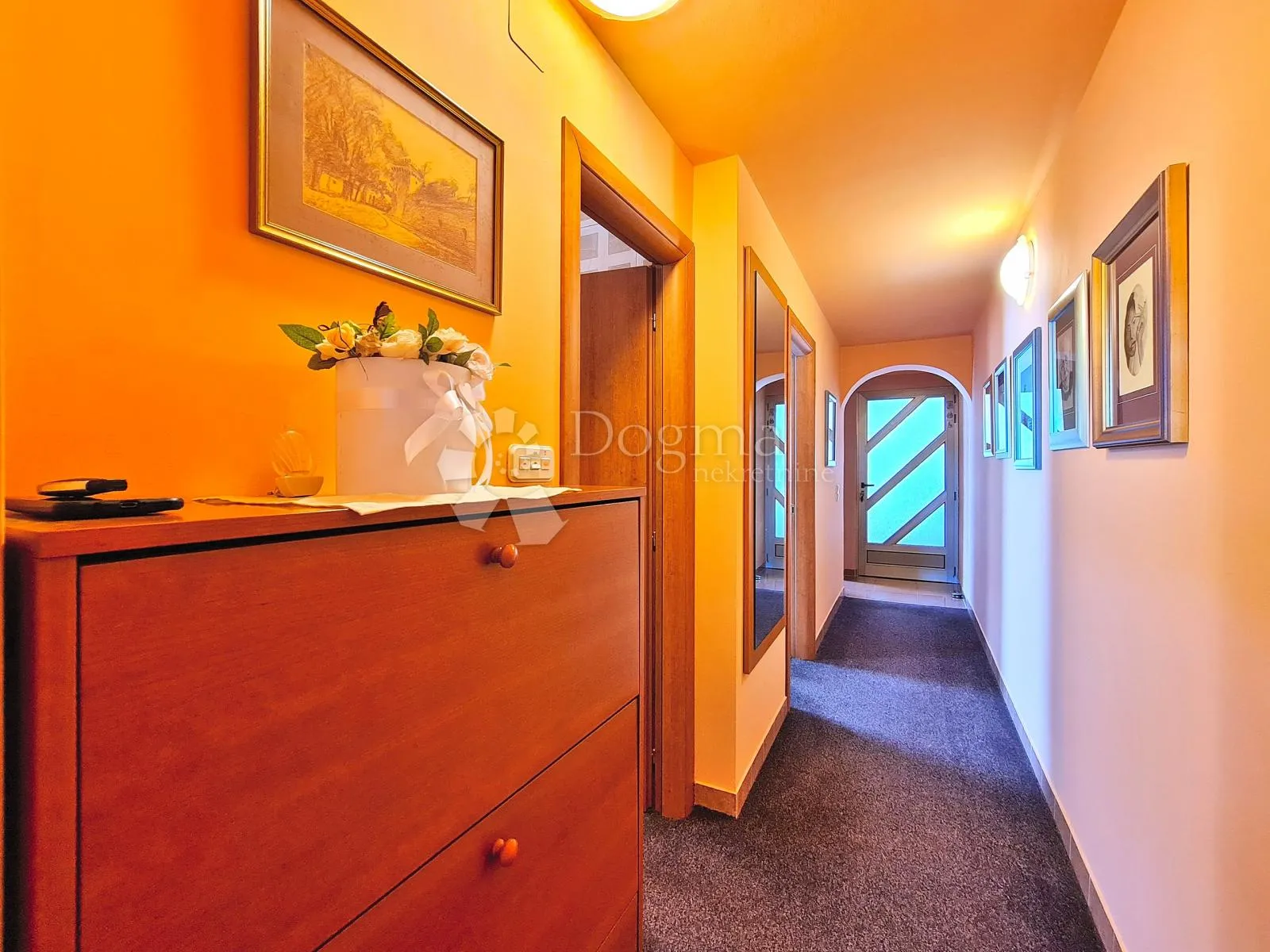 apartman u njivicama sa izvanrednim pogledom na more - slika 17