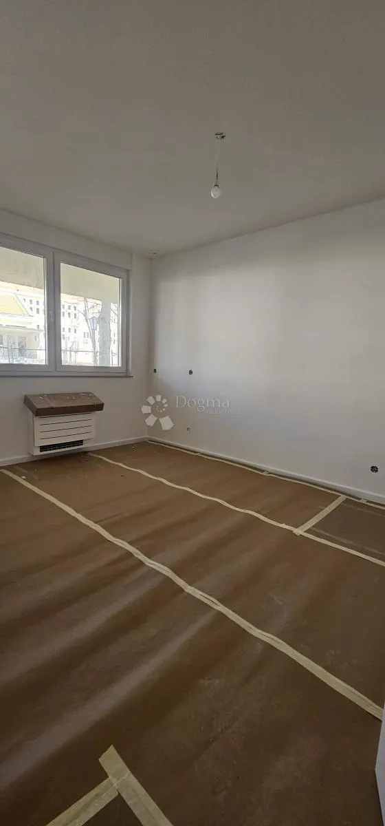 prodaja — luksuzni dvoetažni apartman u senju — top lokacija - slika 9