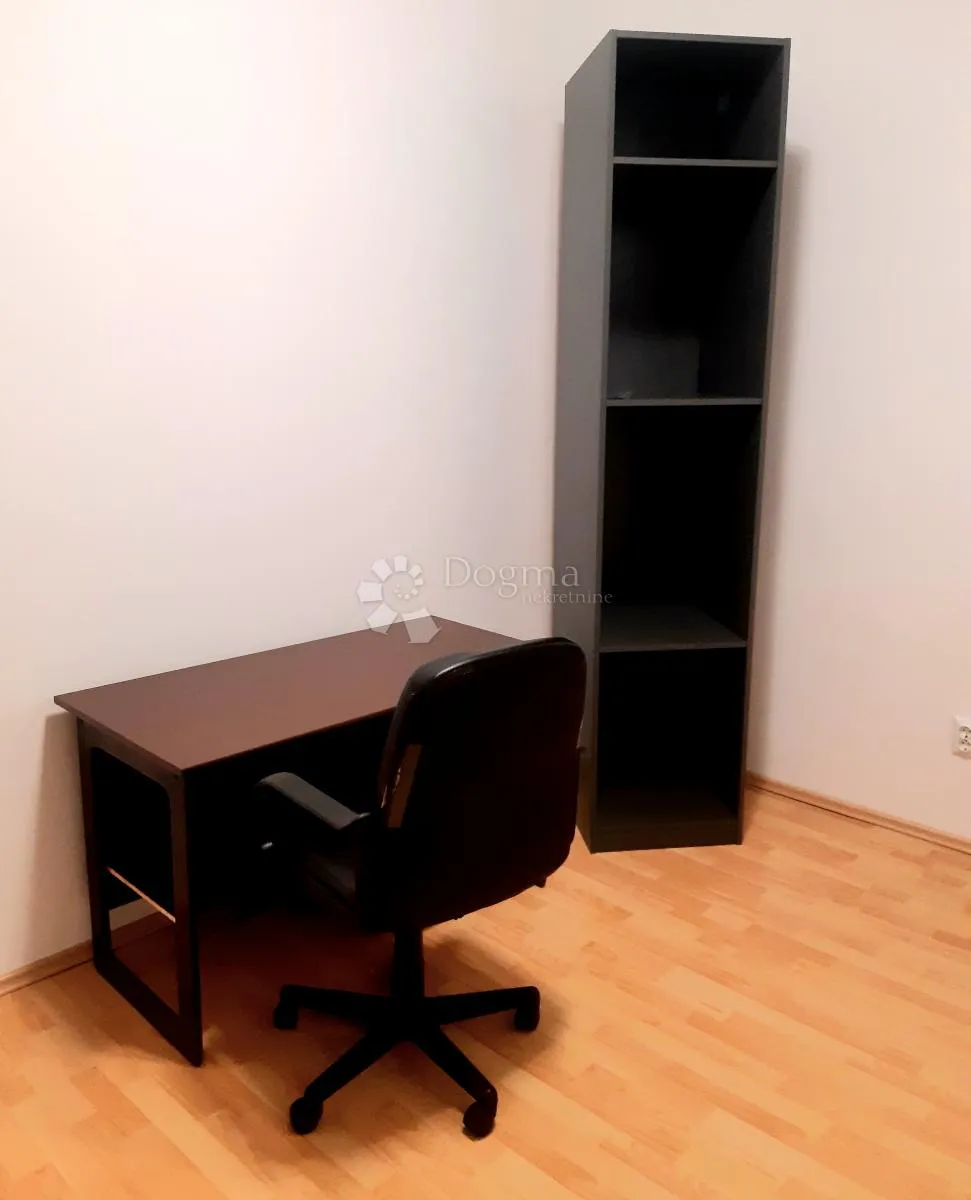 najam stana na bulevardu-vidikovac - slika 4