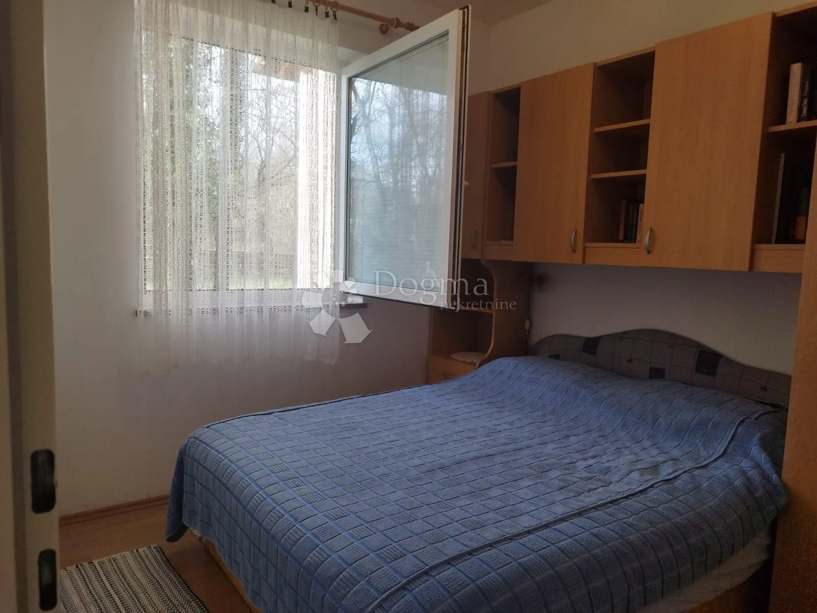 malinska - okolica - samostojeća prizemnica u mirnom okruženju - slika 13