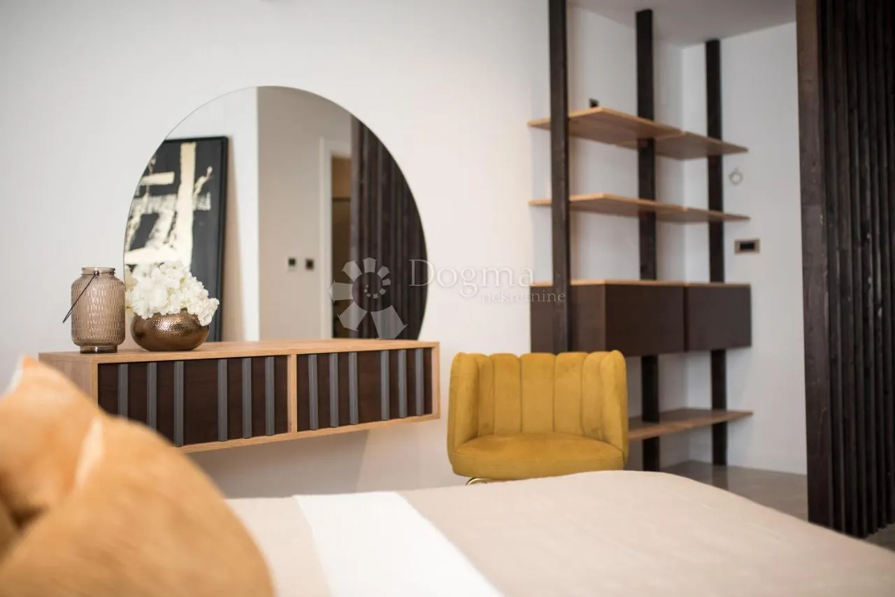 njivice apartman 145m2 sa bazenom - slika 11