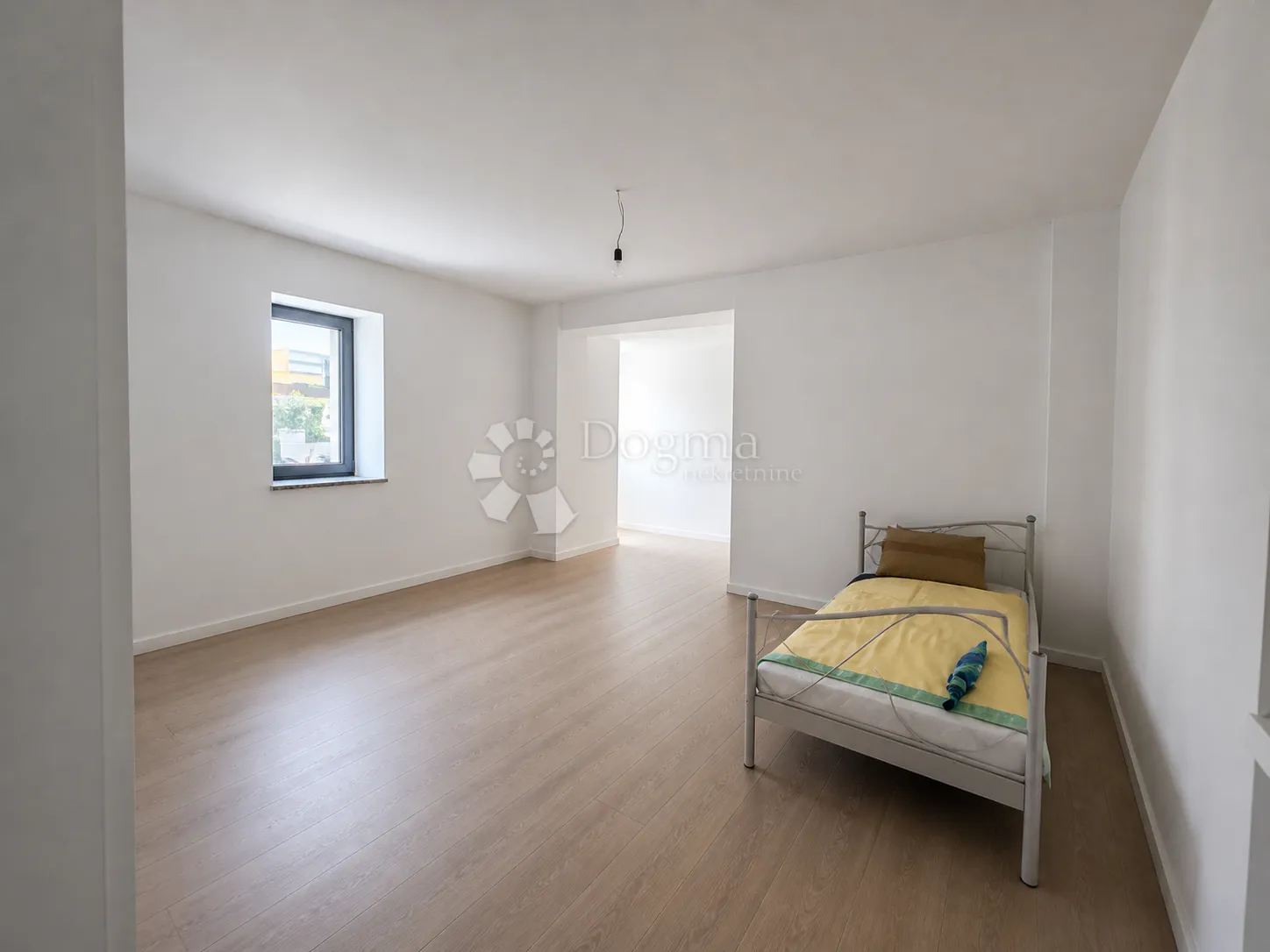 apartman u staroj jezgri dobrinja - slika 6