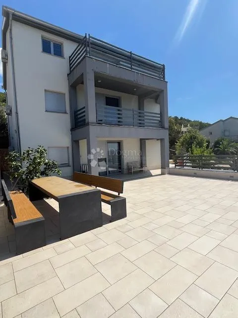 luksuzna vila crikvenica - slika 20