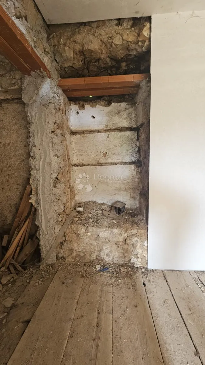 samostojeća kuća u visokoj rou- bazi kraljevica, križišće - slika 19