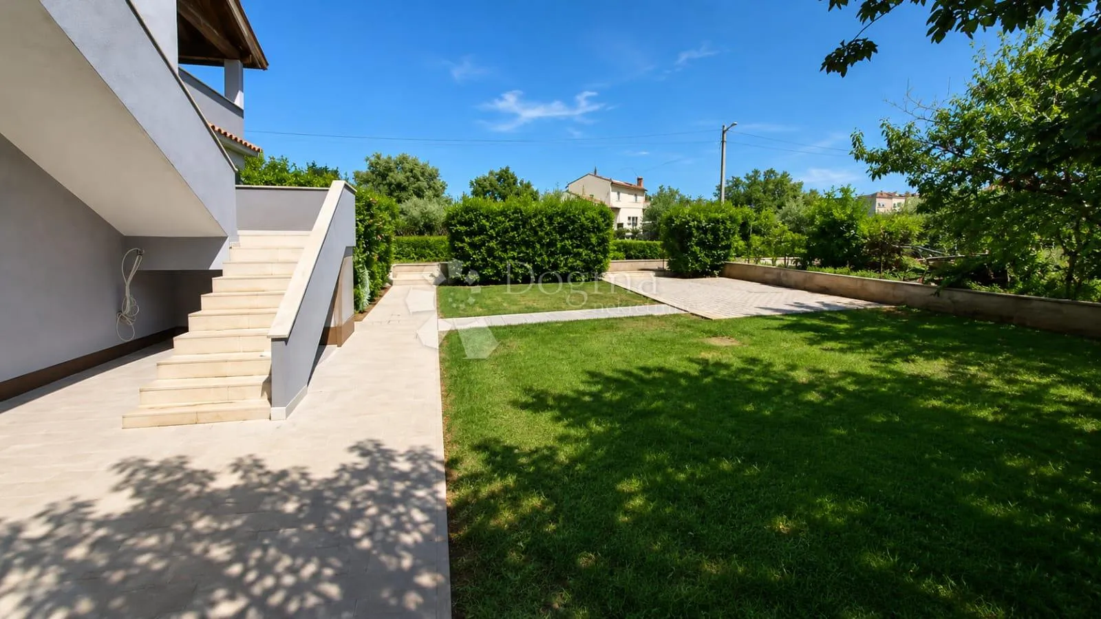 poreč (okolica) - prostrani stan u prizemlju sa vrtom - slika 19