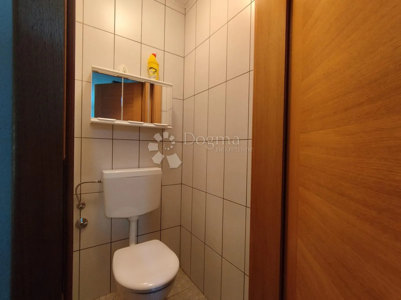kuća s dušom i predivnom okućnicom stvorena za uživanje. - slika 40