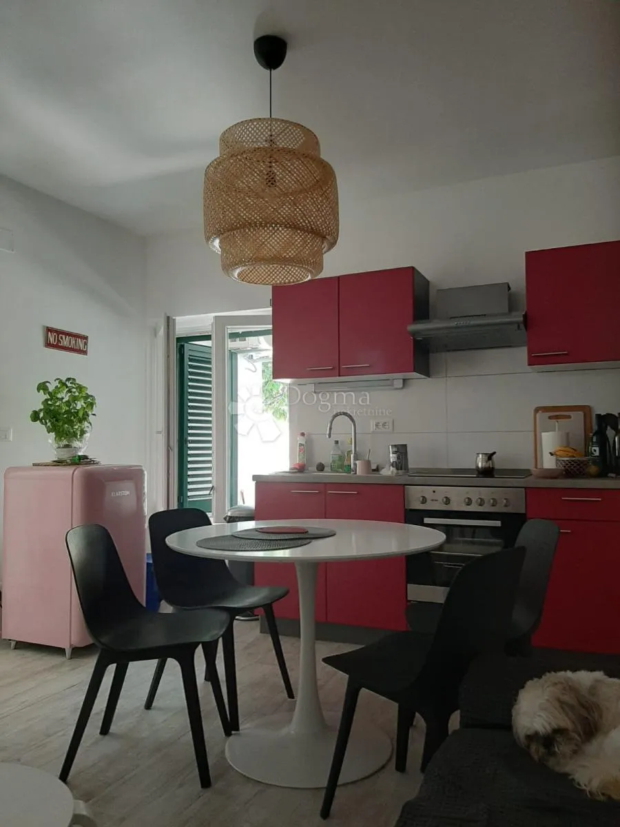 predivna apartmanska kuća podgora - slika 9