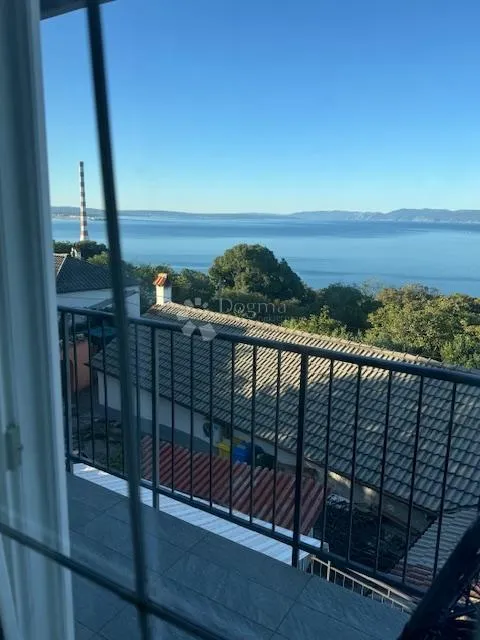 atraktivni stan za najam sa panoranskim pogledom na more - slika 1