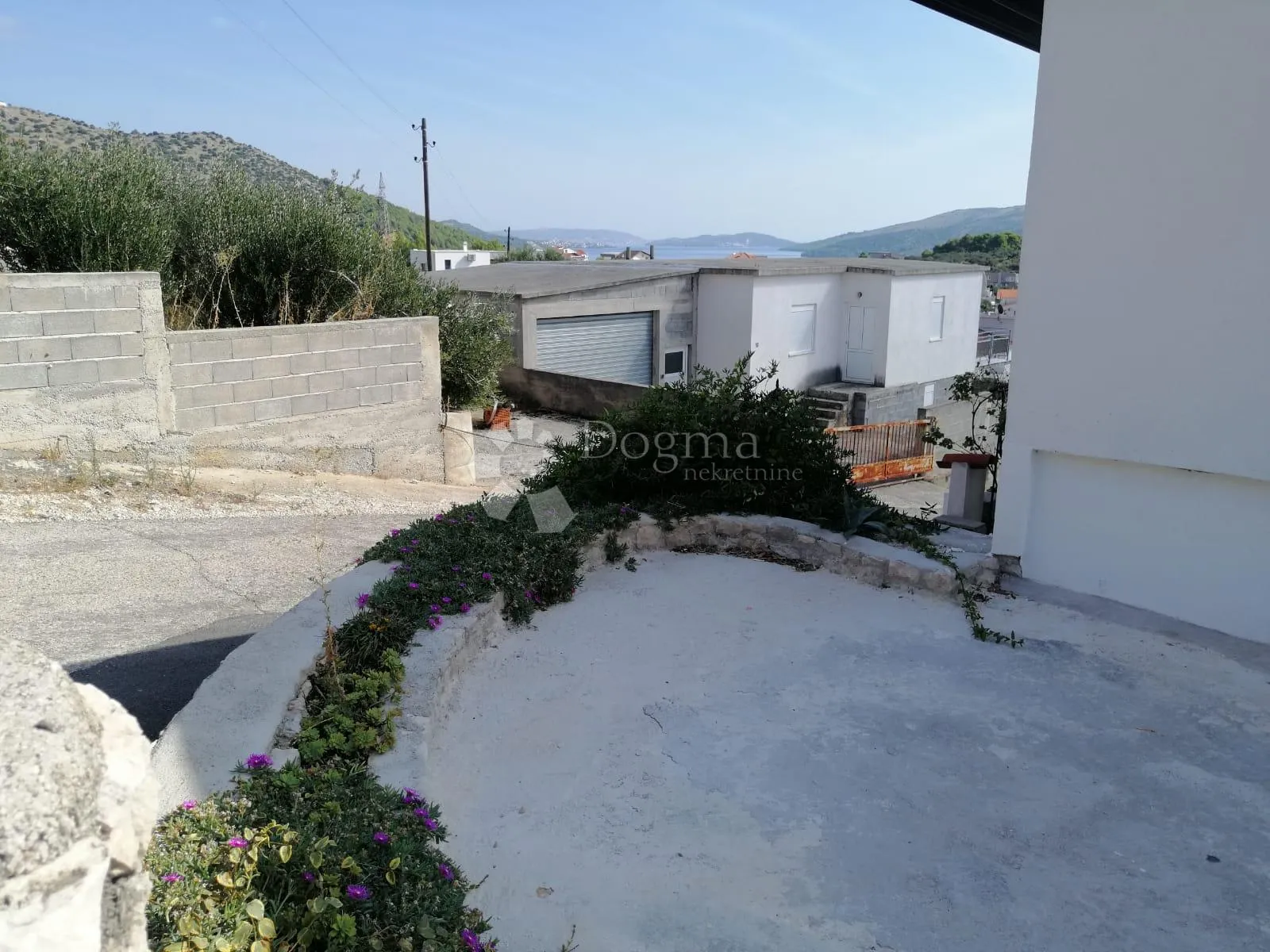 marina - kuća sa 4 apartmana i predivnim pogledom na more - slika 17