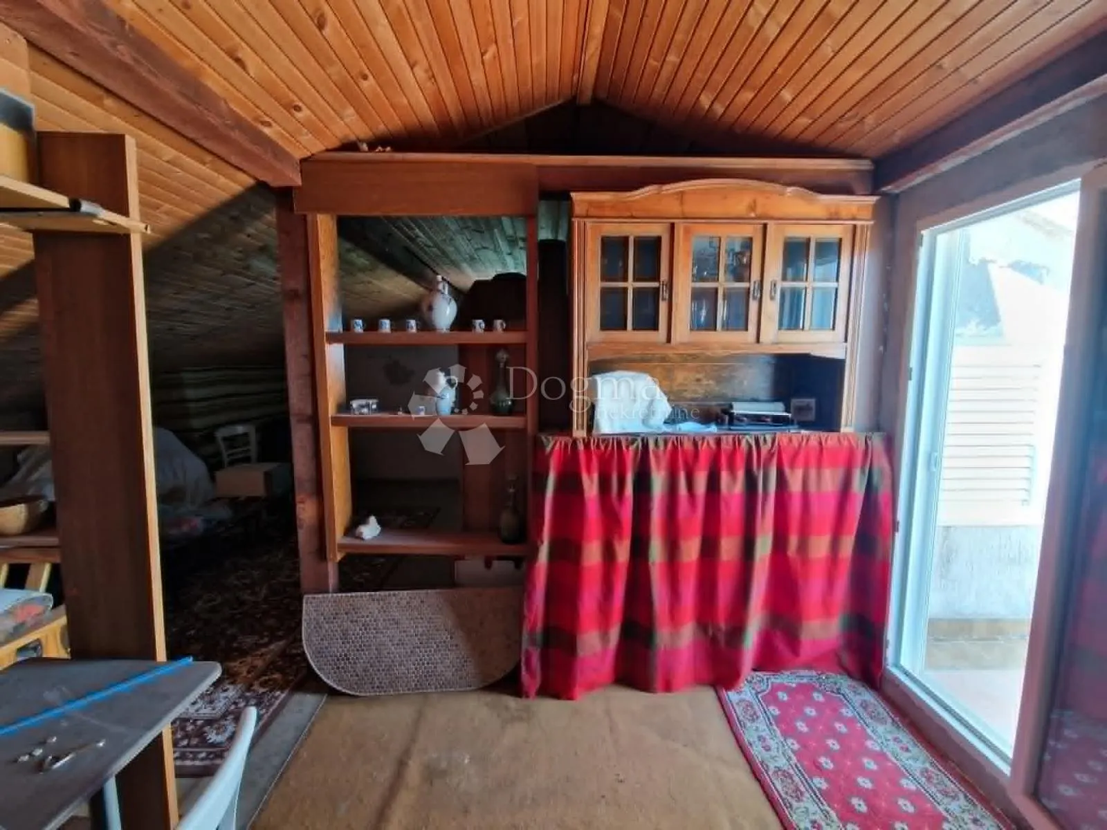 pag - kuća s 2 apartmana 282,80 m2 - 250 m od mora - slika 53