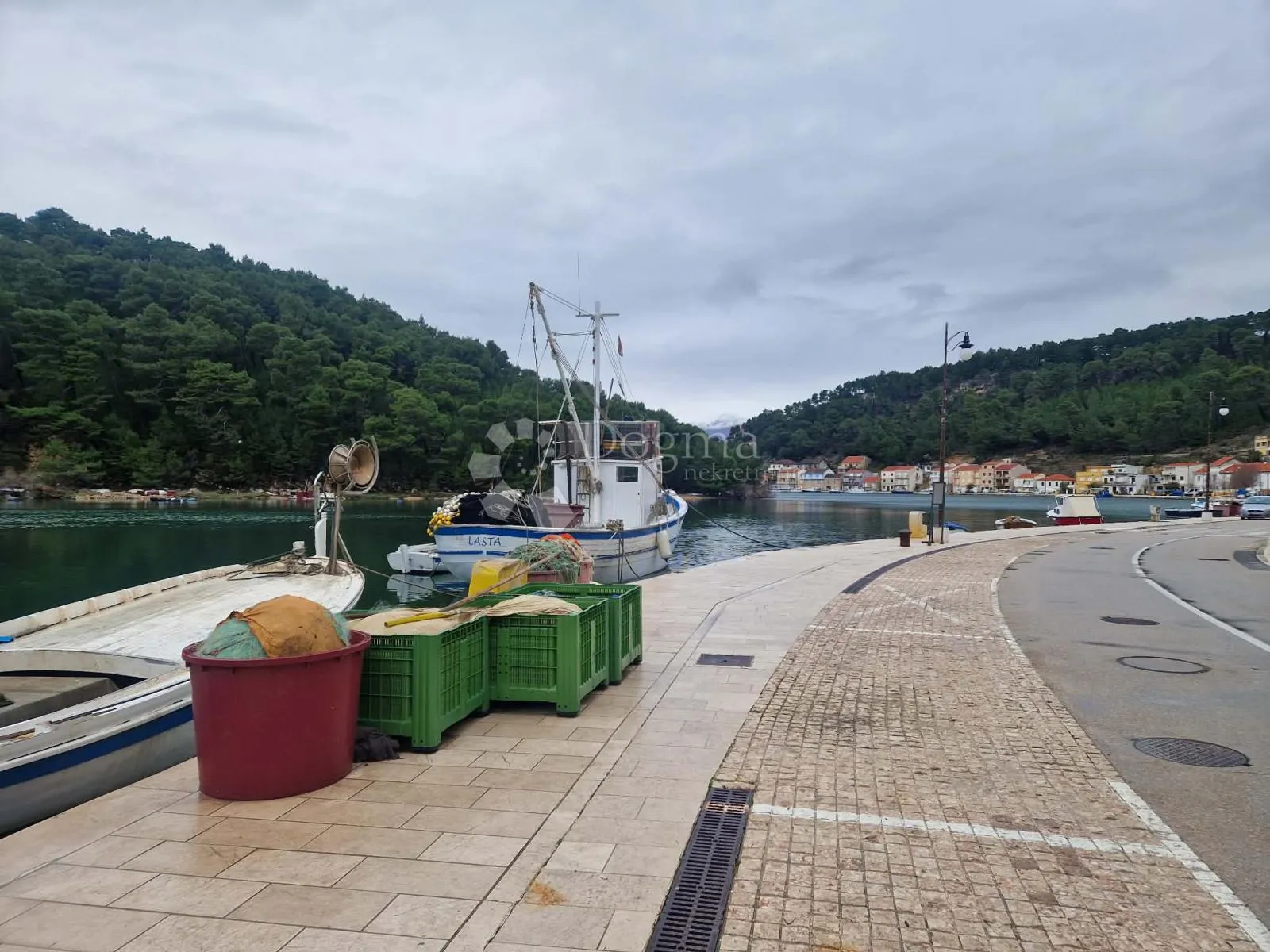 građevinsko zemljište uz more - novigrad - slika 22