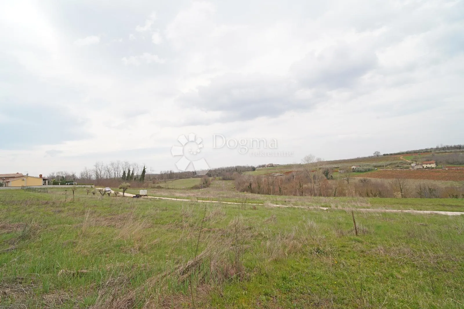 građevinsko zemljište vižinada 755 m² - slika 6