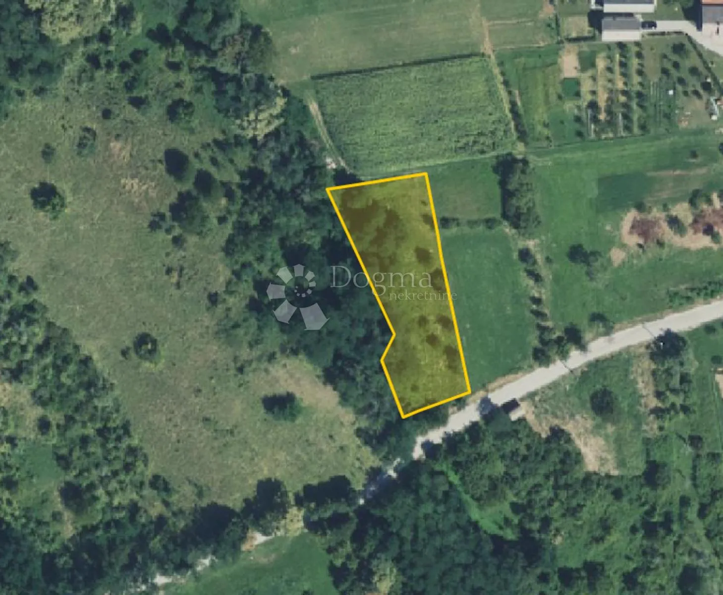 građevinsko zemljište 1662m² - slika 9