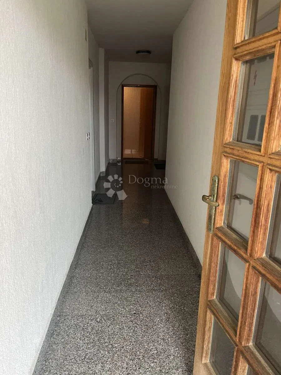 malinska, apartman na sjajnoj lokaciji - slika 9