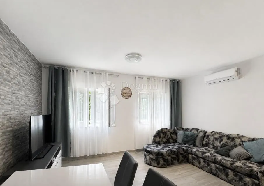 stan - škurinje - 49 m2 - slika 2