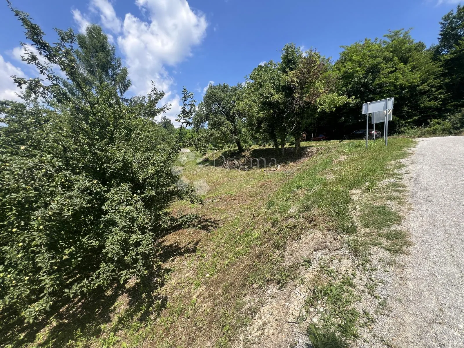 sekirišće - zemljište 3.570 m2 s dvije građevinske parcele i panoramskim pogledom - slika 5