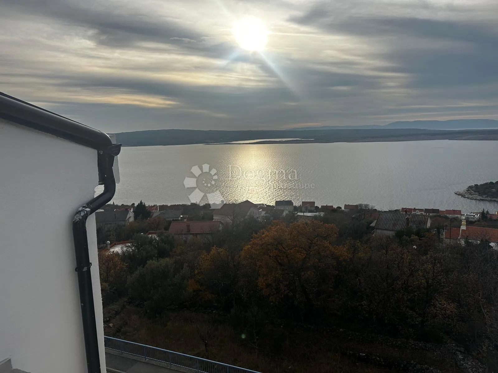apartman sa otvorenim pogledom na more - slika 10