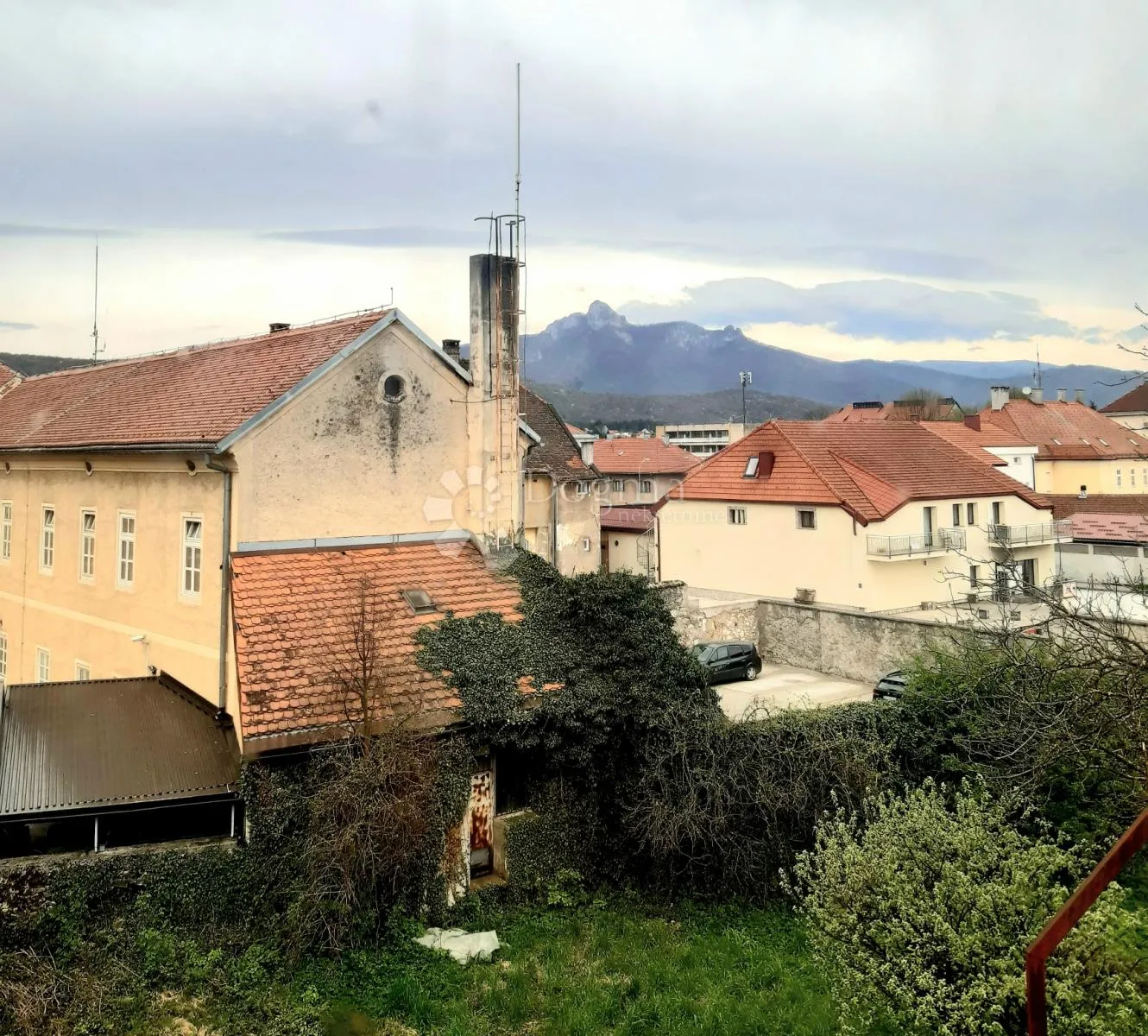 poslovni prostor u centru ogulina - slika 7