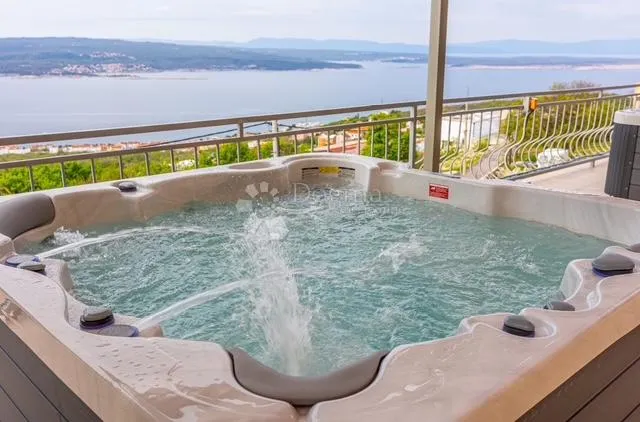 crikvenica,dvije kuće na velikom imanju,i panoramskim pogledom na more - slika 10