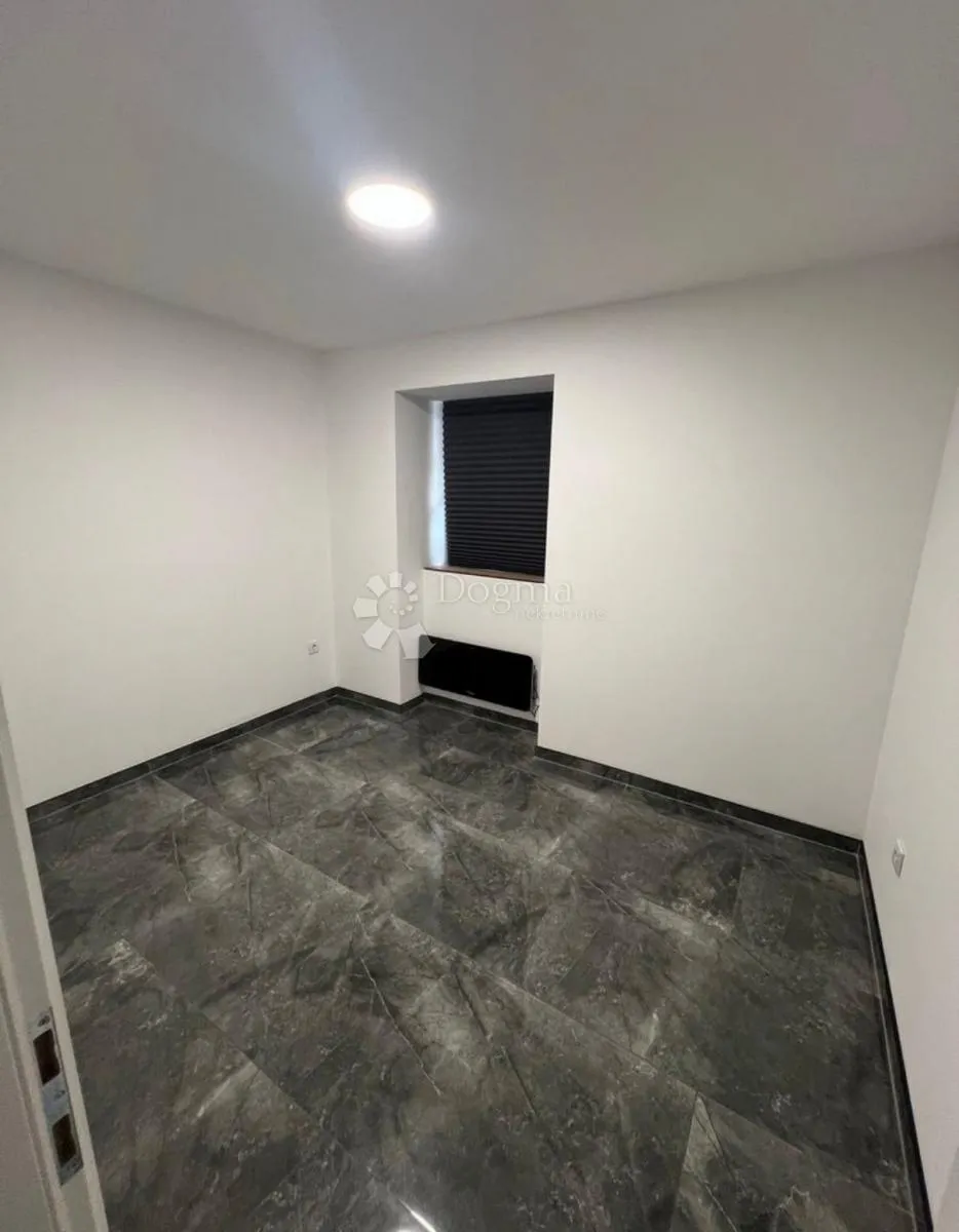 zagreb, donji grad-2 odvojena stana,53 m2 - slika 2