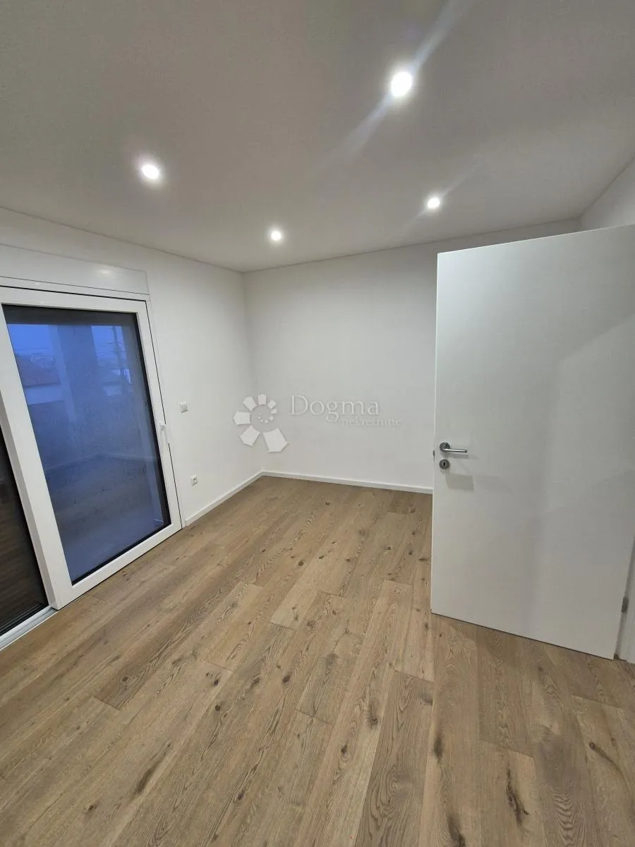 apartman 103m2-1.kat novogradnja - slika 9