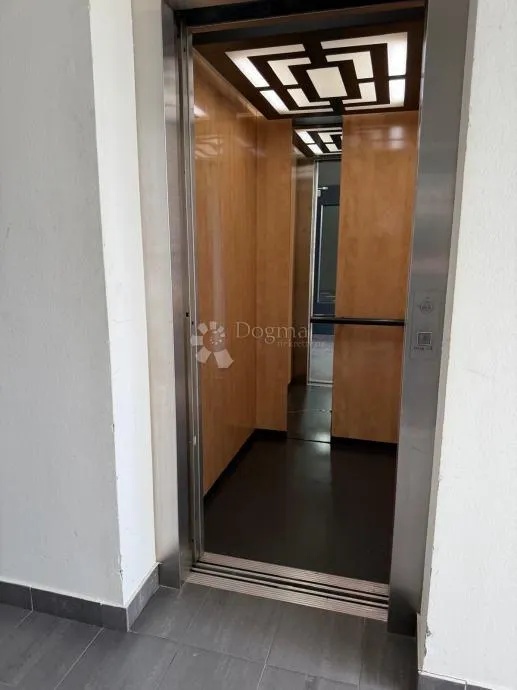 slavonska | uredski prostor 130m² - slika 12