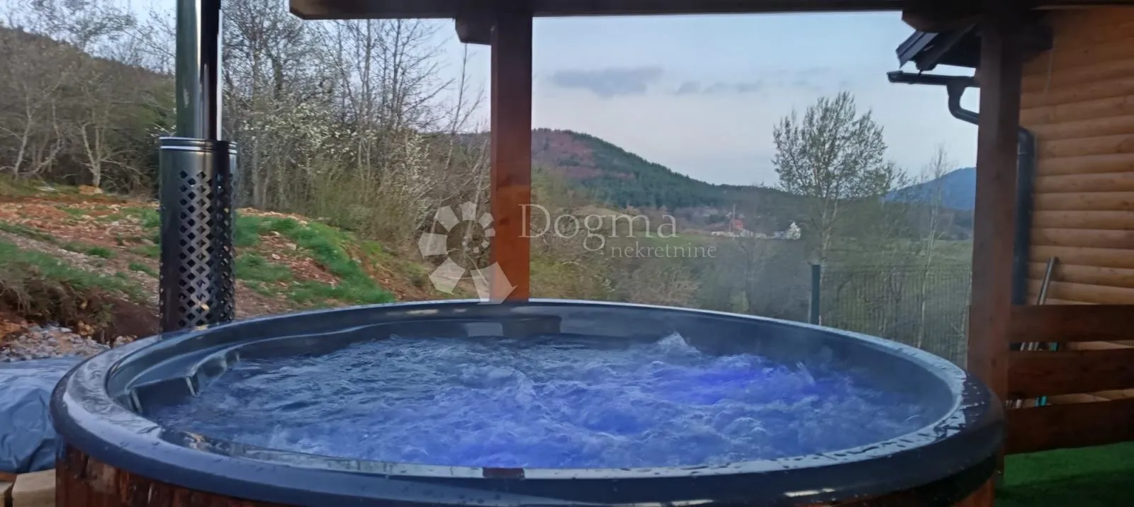 autentična gorska kuća u blizini plitvičkih jezera - slika 27