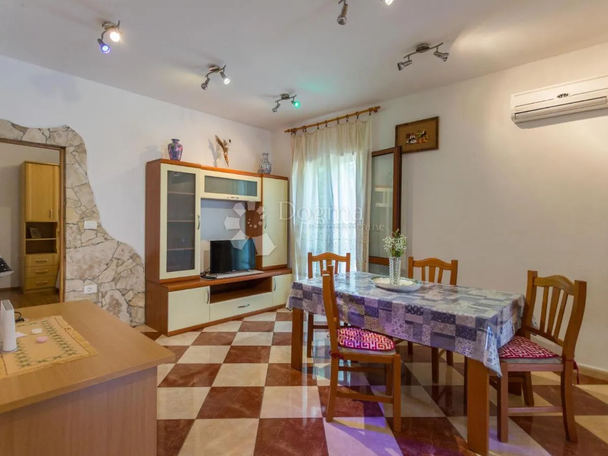 stan za najam, 164 m², labin - slika 2