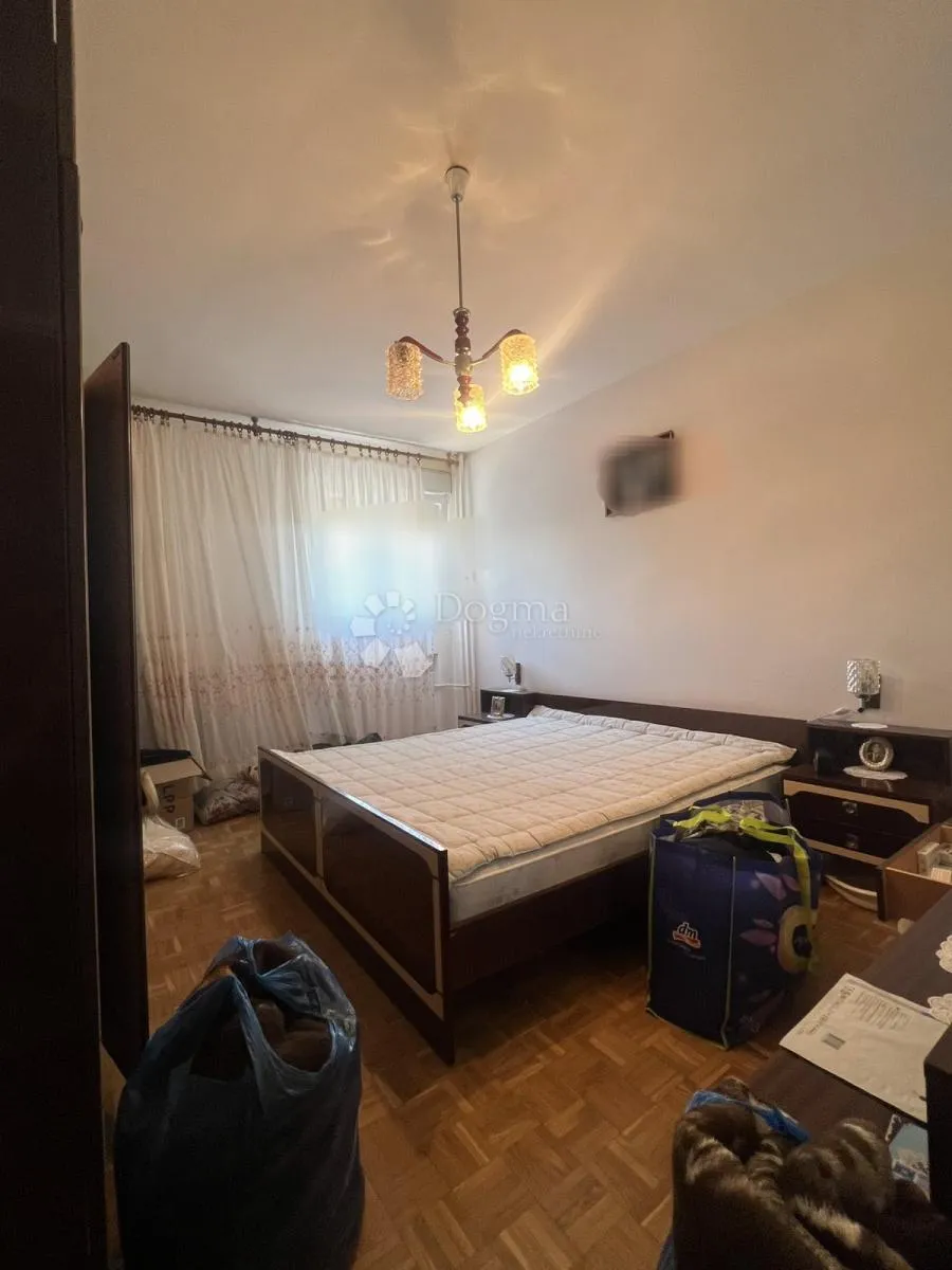 turnić odličan dvosoban stan - slika 8