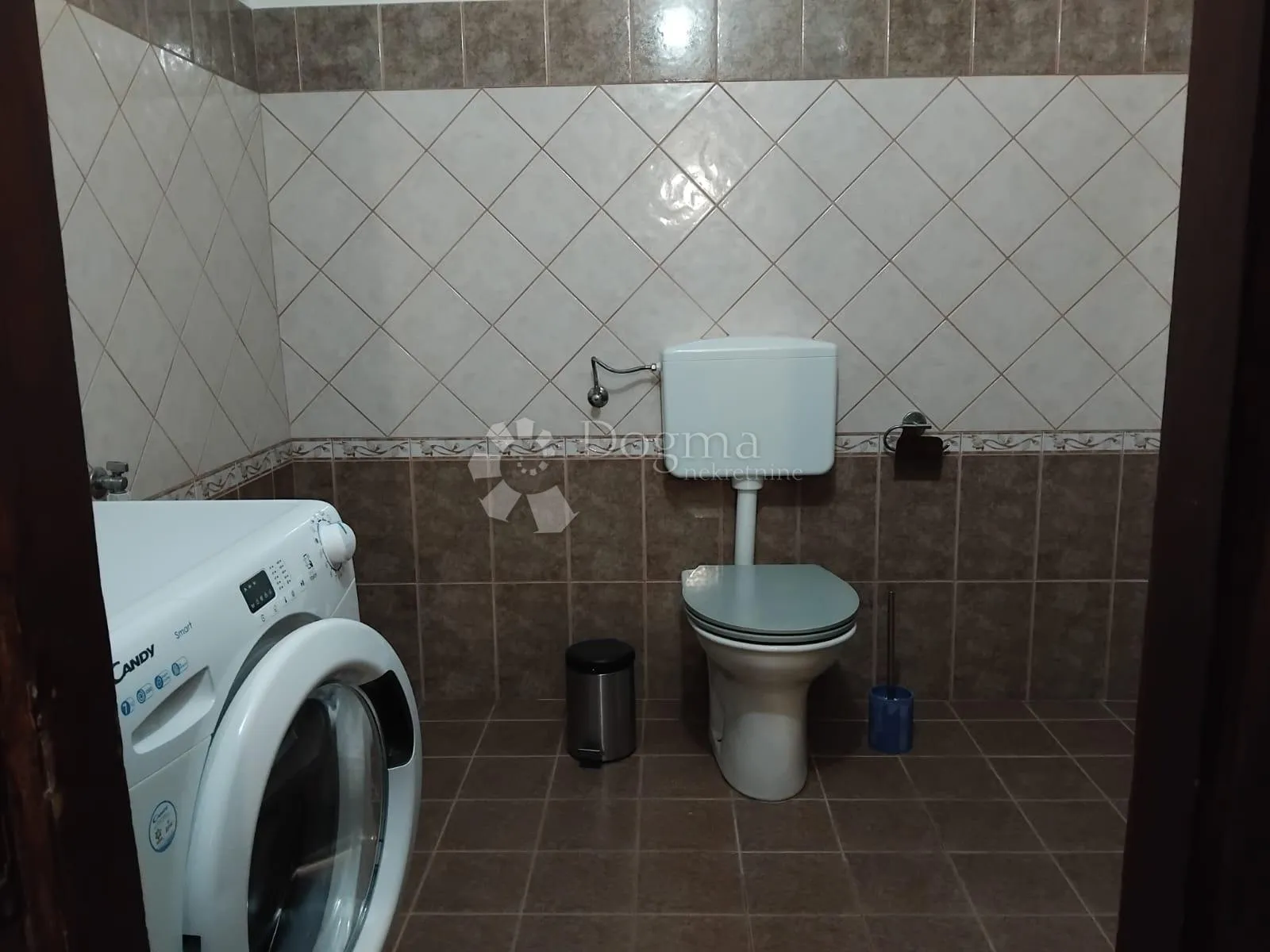 komforan stan u kostreni sa uključenim režijama u cijeni - slika 18