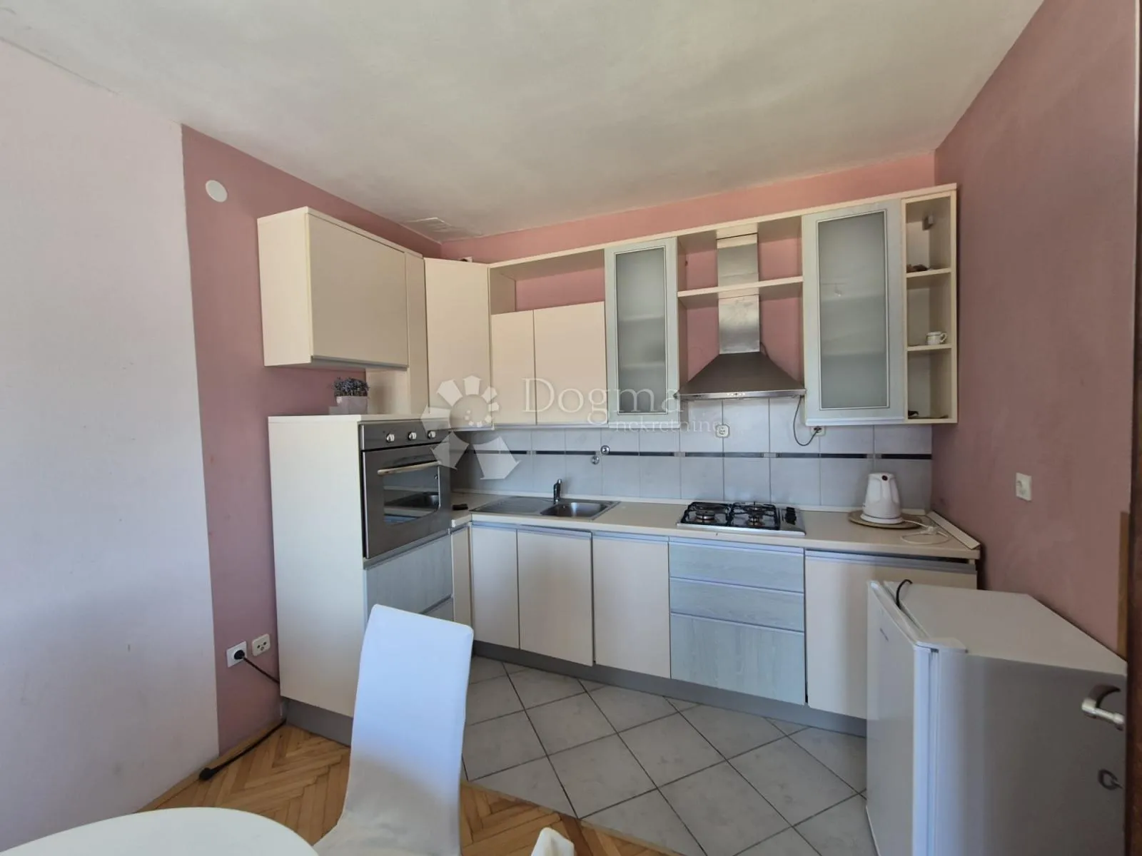 prostrana apartmanska kuća sa panoramskim pogledom na more - slika 32