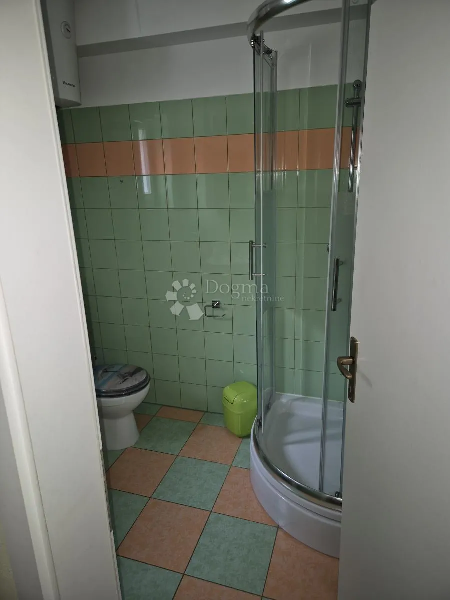 obiteljska kuća senj - slika 18
