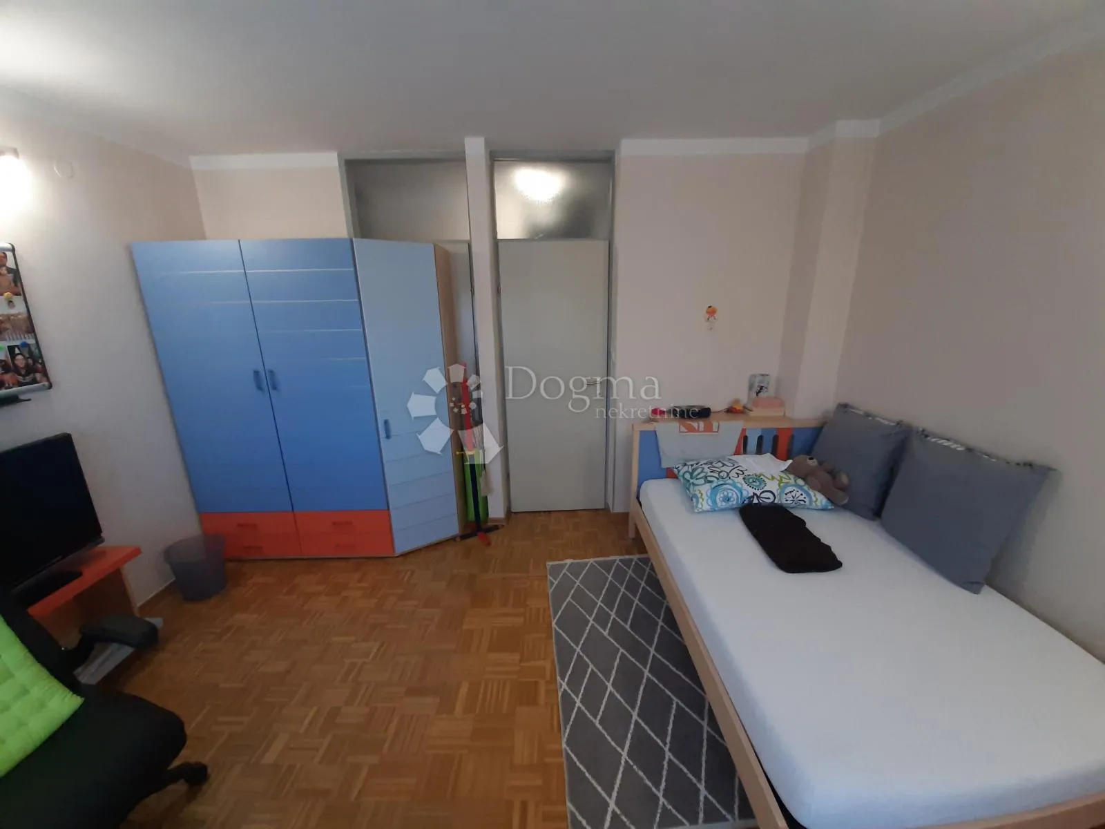 sesvete – 3,5-soban stan s loggiom, 64 m2, useljiv odmah! - slika 19